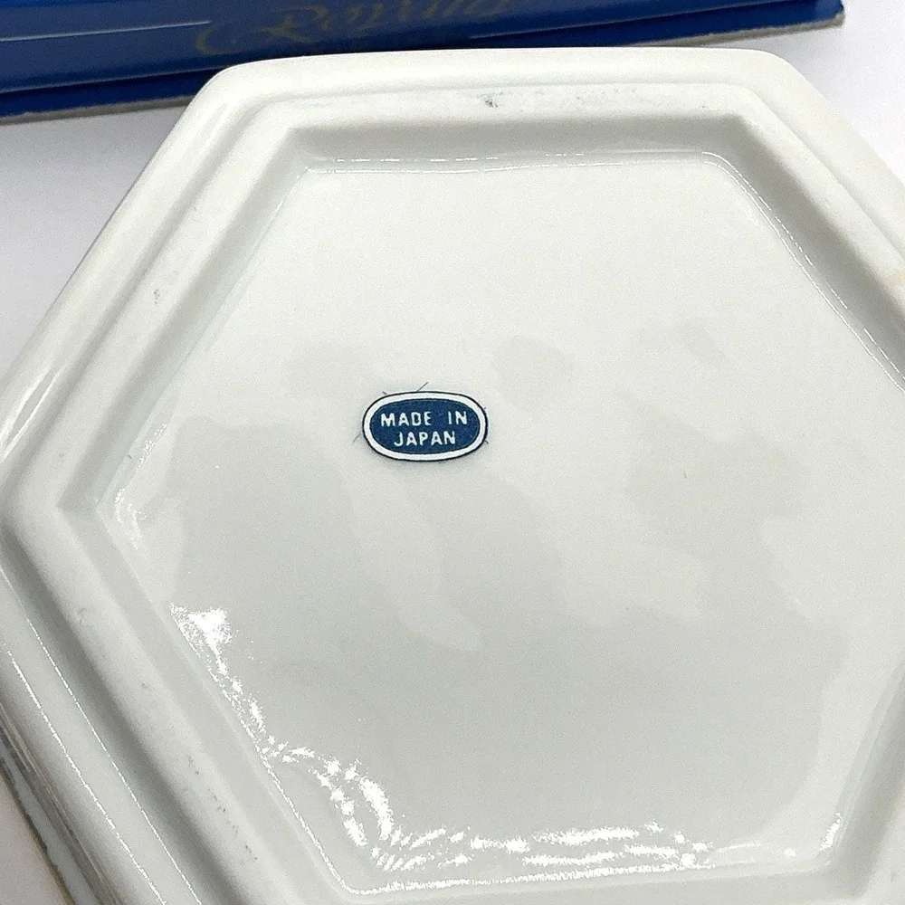 N/A vintage porcelain